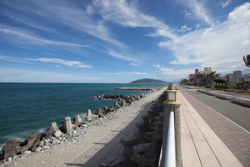 Angel Inn Città di Hualien Esterno foto